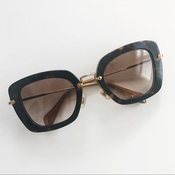 MiuMiu sunglasses - Picture 5 of 7